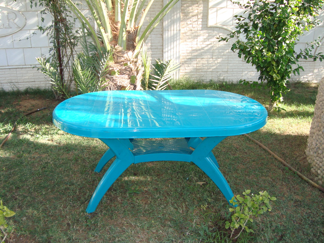 plastic Table